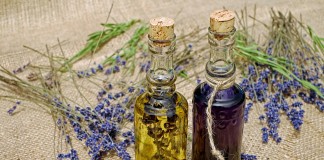 essential oils cancer lavender